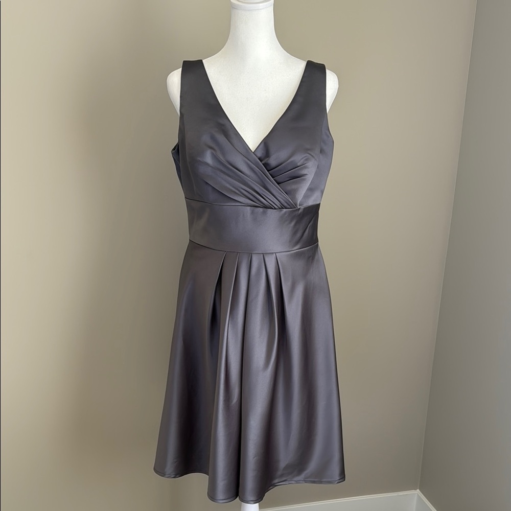 Bill Levkoff Dress Gray Charcoal Gunmetal Size 14 Satin V Neck Knee Length